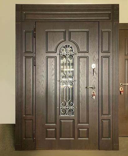 парадная дверь МЛФ с вставками и стеклопактетом