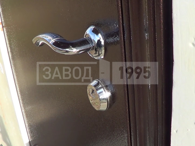 Дверная фурнитура