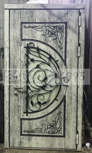 Шпон со стеклом и ковкой