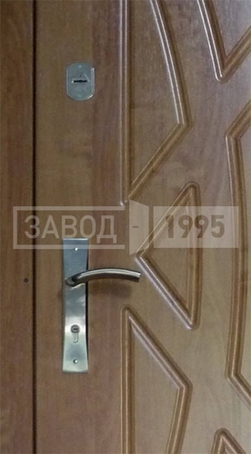 Ручка двери с фрезерованным МДФ