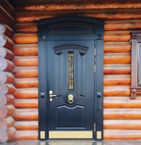 Дверь для загородного дома