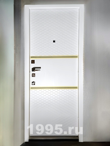 Дверь с молдингами Дверь с молдингами