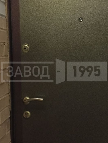 Фурнитура металлической двери