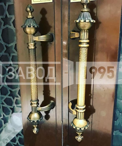 Дверные ручки