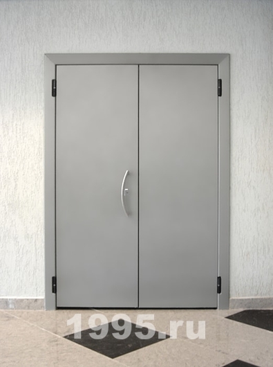 Установленная дверь