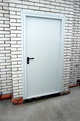 Глухая однопольная дверь, вид изнутри