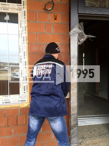 Установка коробки в дверной проем