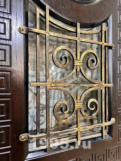 Нижнее стекло