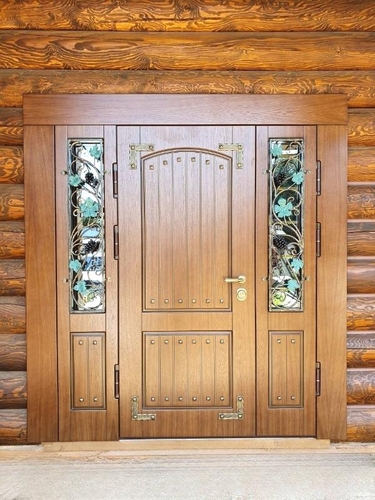 Входная группа с ковкой «виноград»