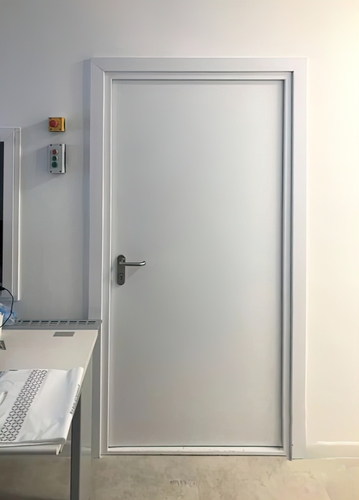 Внутренняя сторона огнестойкой двери